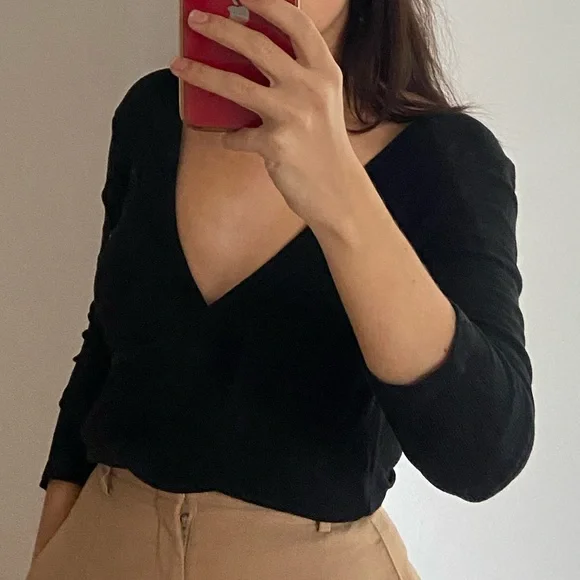 Black, Ribbed wrap top - Picture 3 of 3